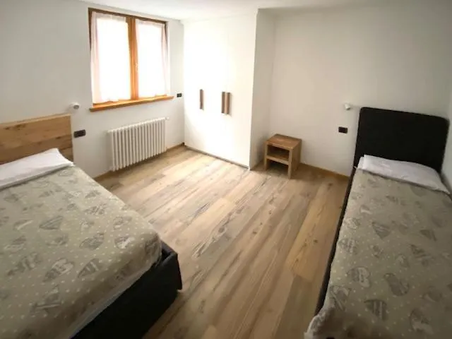 Casa Sosio Martinelli Διαμέρισμα Isolaccia
